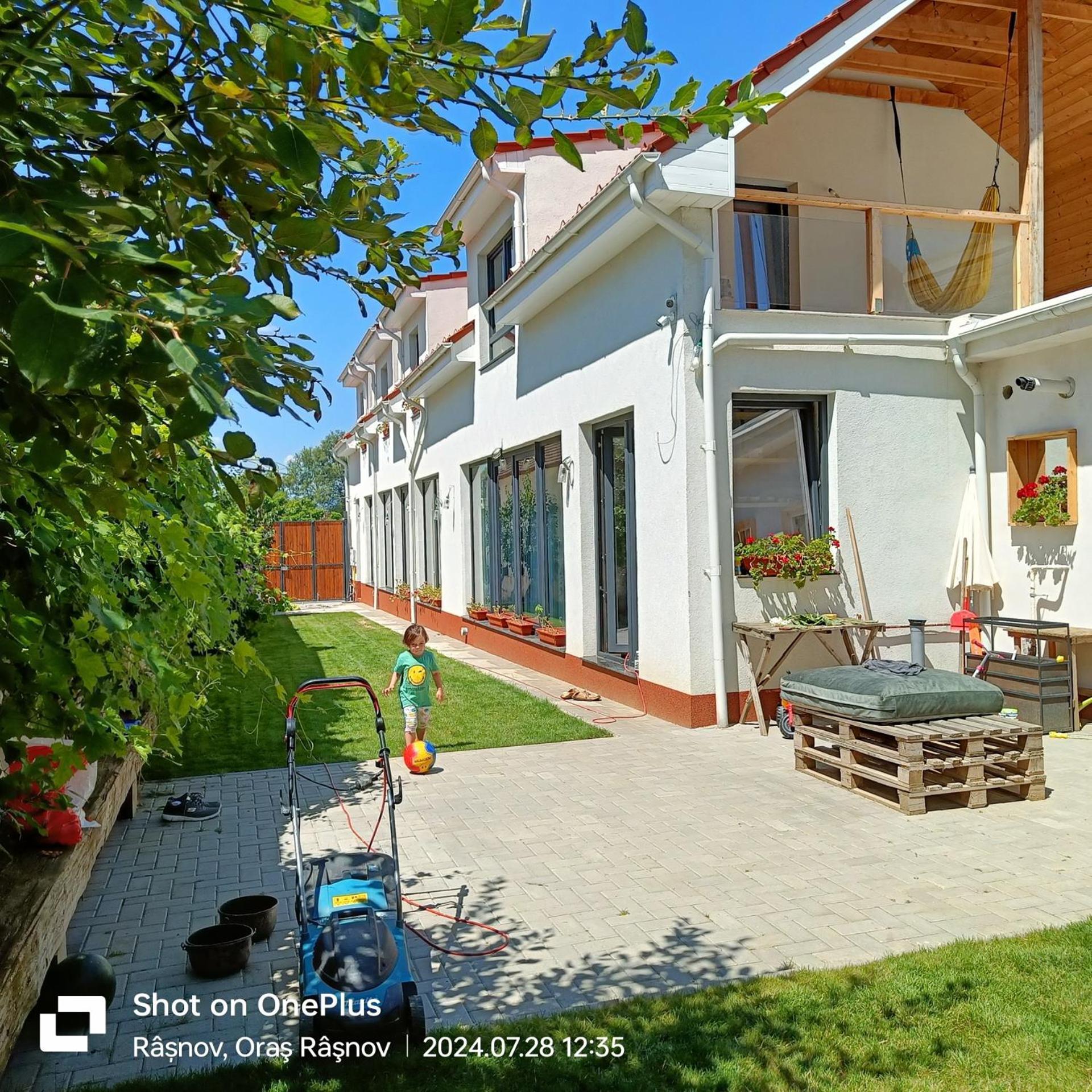 Imperfect House Ξενοδοχείο Rîşnov Εξωτερικό φωτογραφία